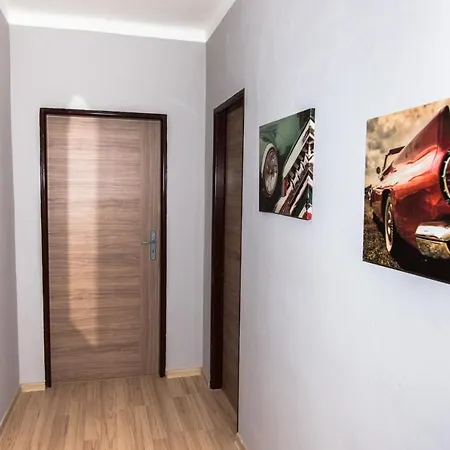 Apartman V Centre Rimavskej Soboty 아파트